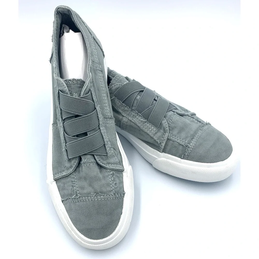 Blowfish Malibu Play Slip On Sneakers Womens Grey Canvas ZS001 Size 8 New No box